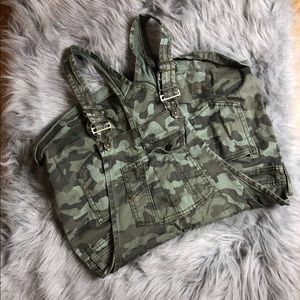 LEI Camo overall shorts